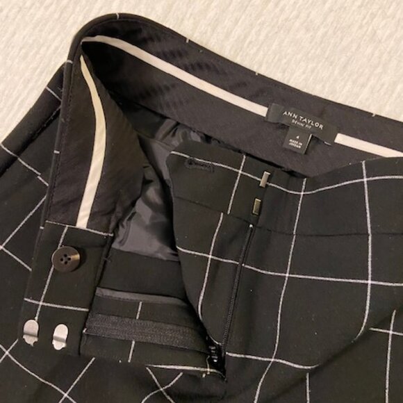 Ann Taylor B/W Windowpane Pants - Picture 3 of 4